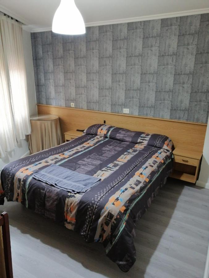 Hostal Castilla Miranda de Ebro Buitenkant foto
