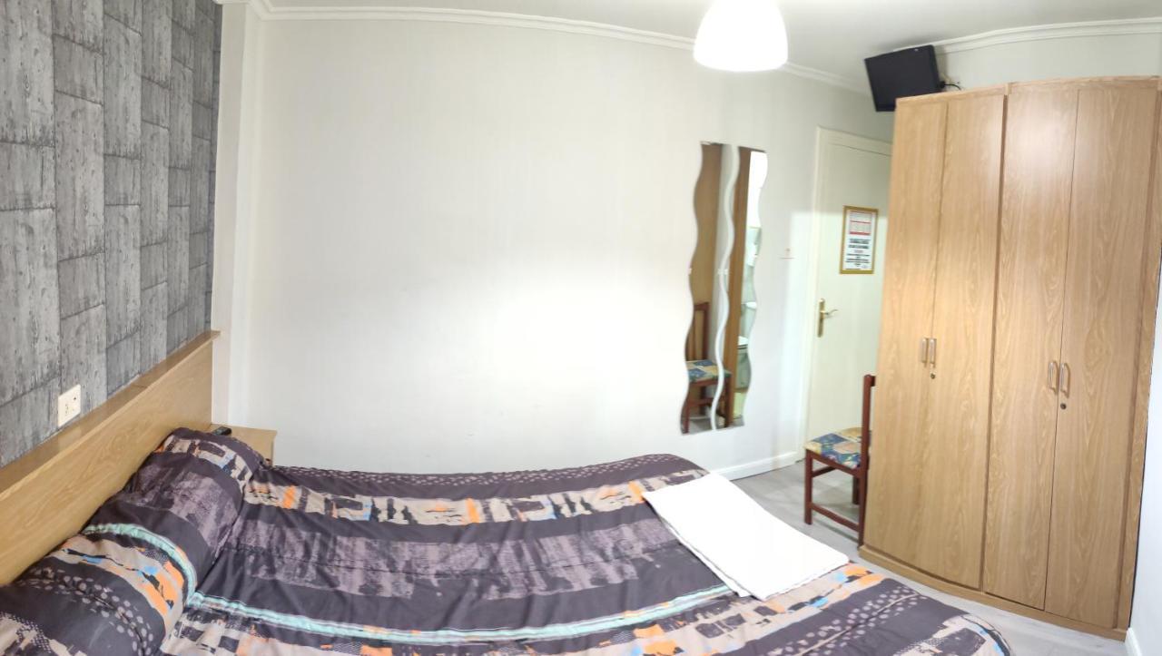 Hostal Castilla Miranda de Ebro Buitenkant foto