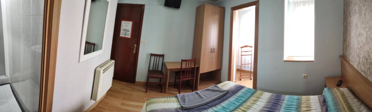 Hostal Castilla Miranda de Ebro Buitenkant foto