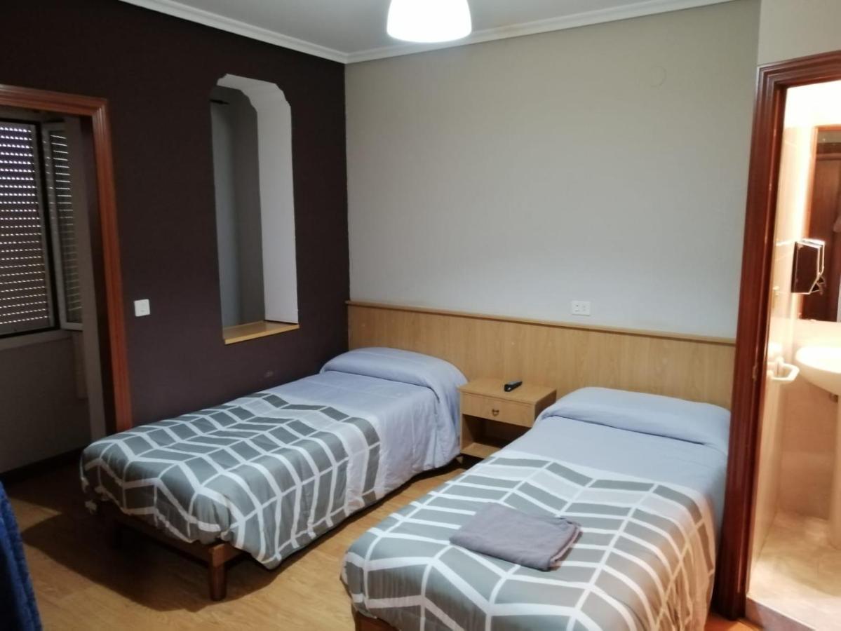 Hostal Castilla Miranda de Ebro Kamer foto